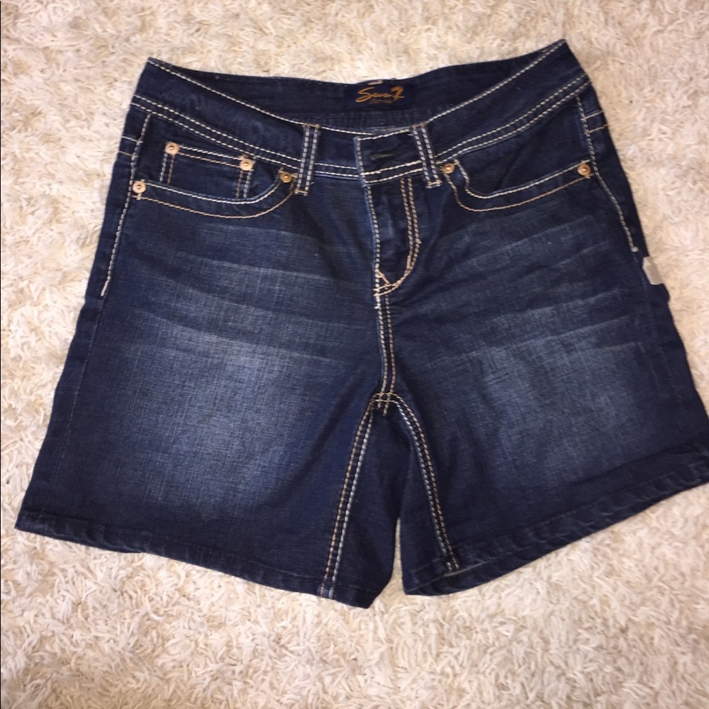 Women’s shorts