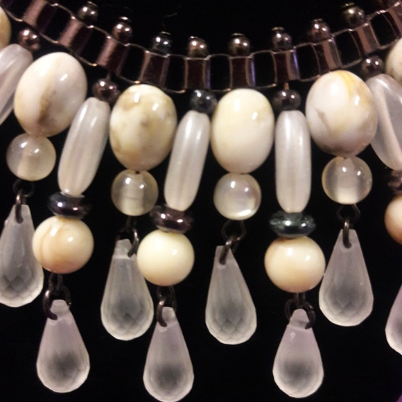 Liz Claiborne circa 1976 shells, beads necklace - Picture 3 of 4