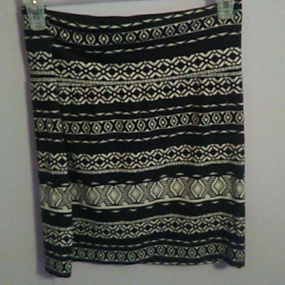 Patterned skirt