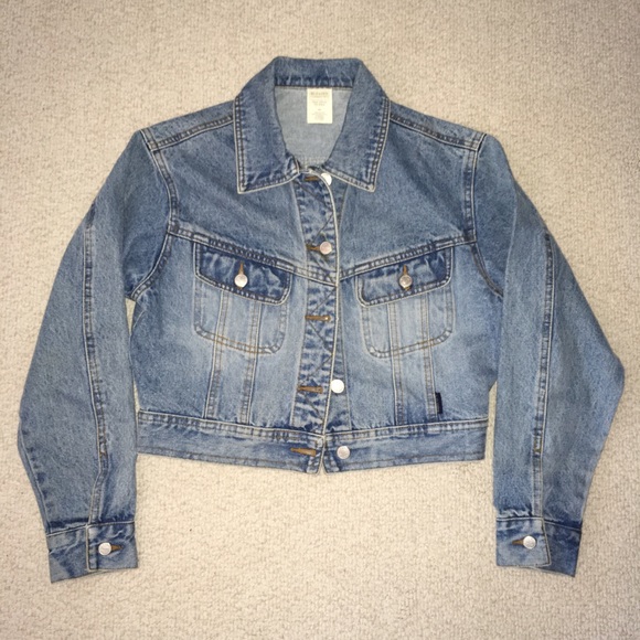 🌻OldNavy XS cute denim jacket gently worn once🌻 - Picture 2 of 7