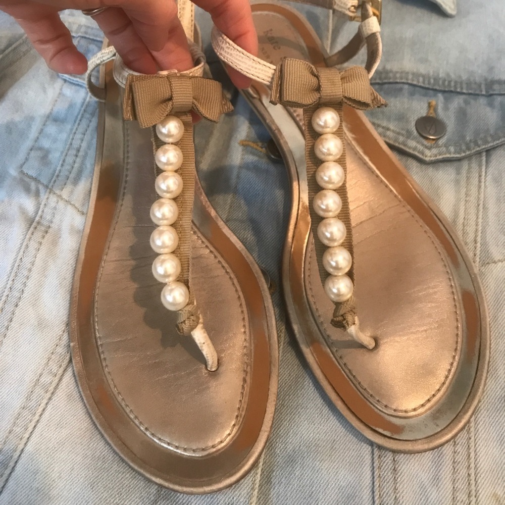 Kate Spade Beige and Pearl Thong Sandal (size 9)