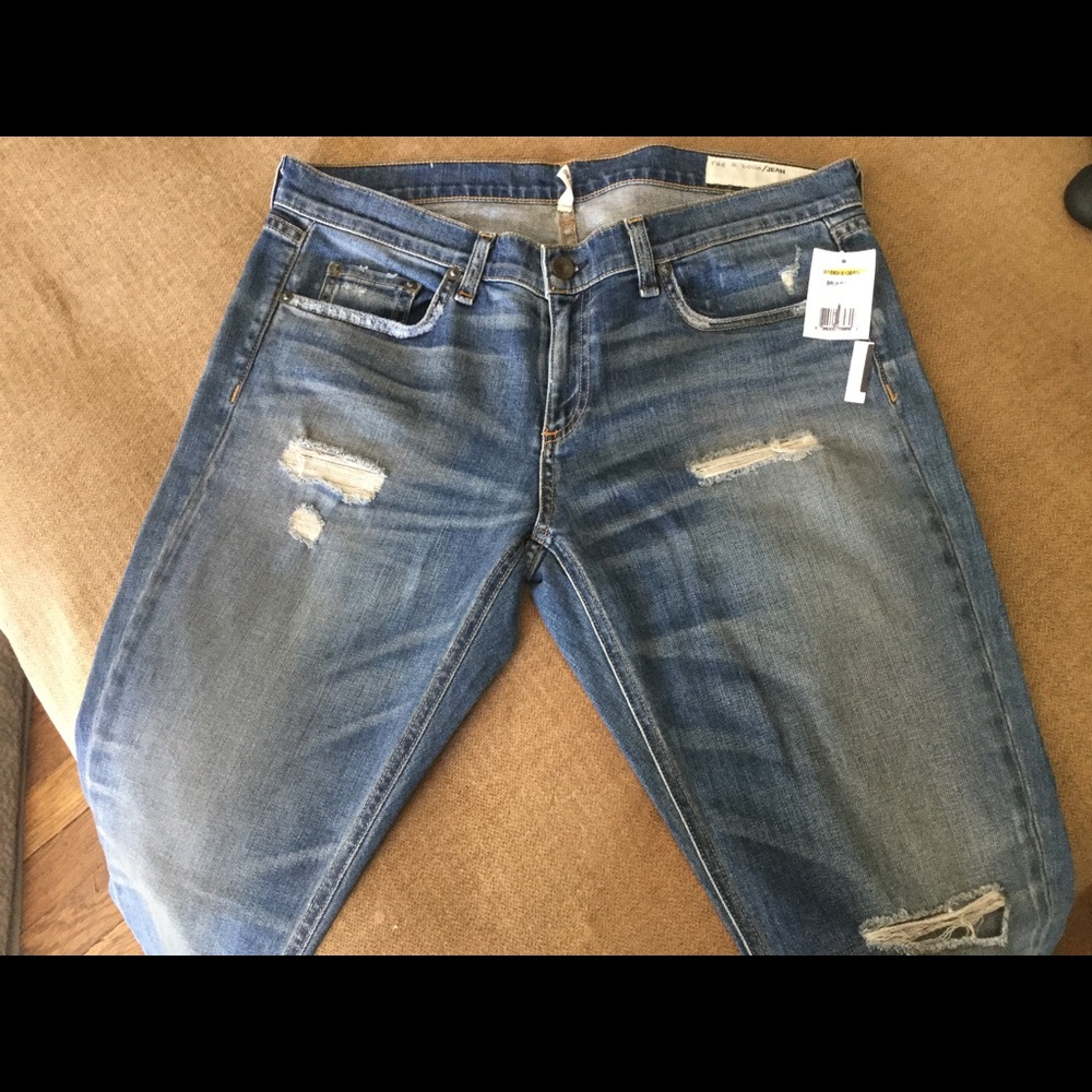 RAG & BONE BRUNSWICK DISTRESSED JEANS - NWT W29