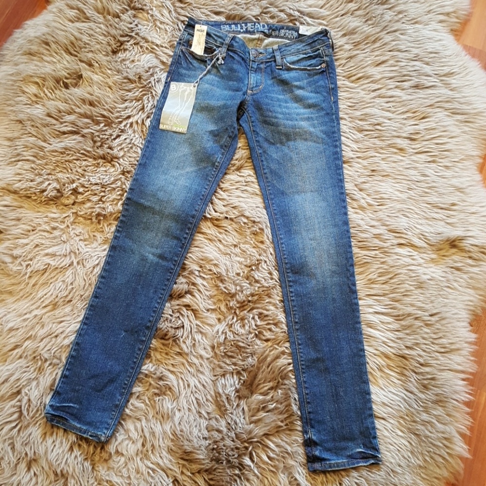 NWT BULLHEAD SKINNY JEANS