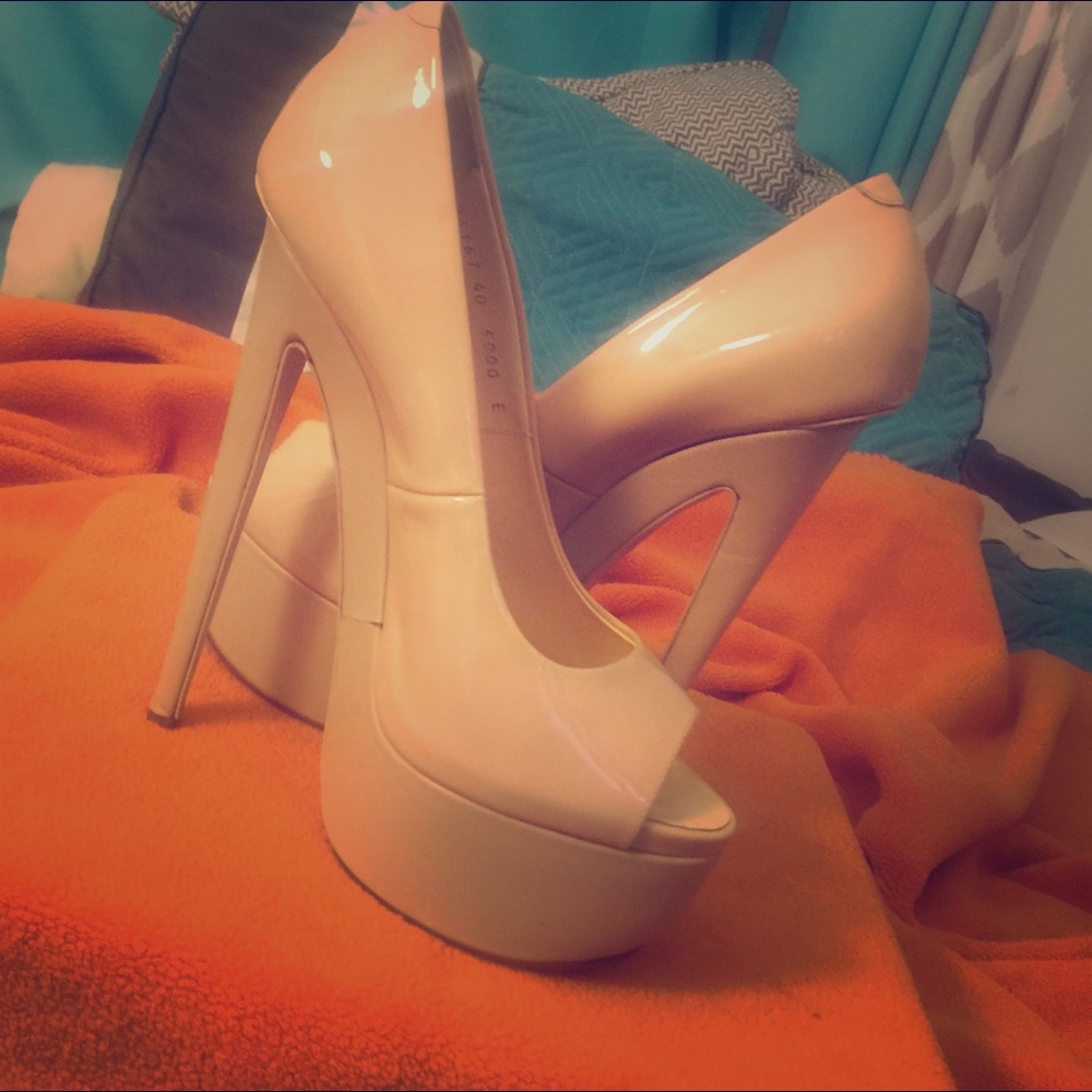 Giuseppe Zanotti Platforms (Nude)