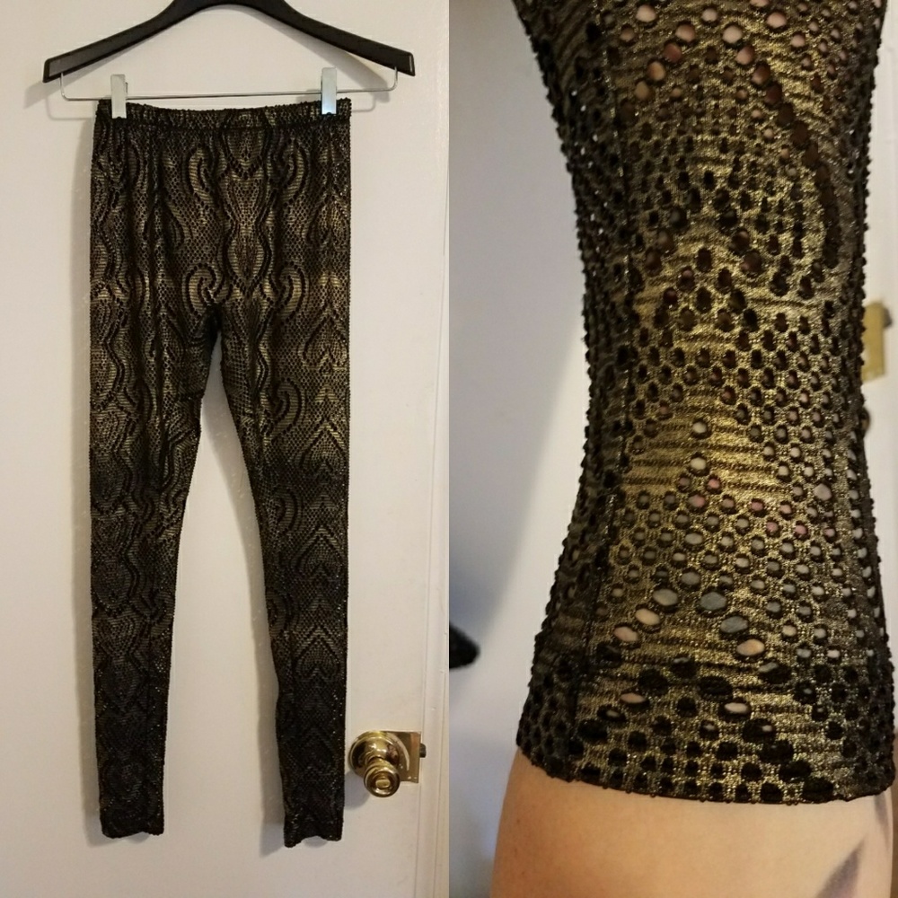 Awesome gold and black heart leggings