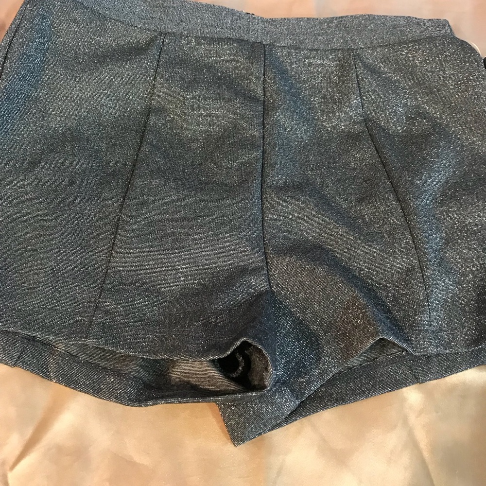 SILVER HIGH WAISTED SHORTS - Picture 2 of 3