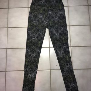 LulaRoe Leggings
