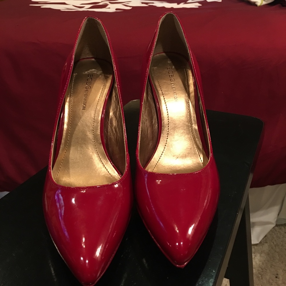 Red pumps!