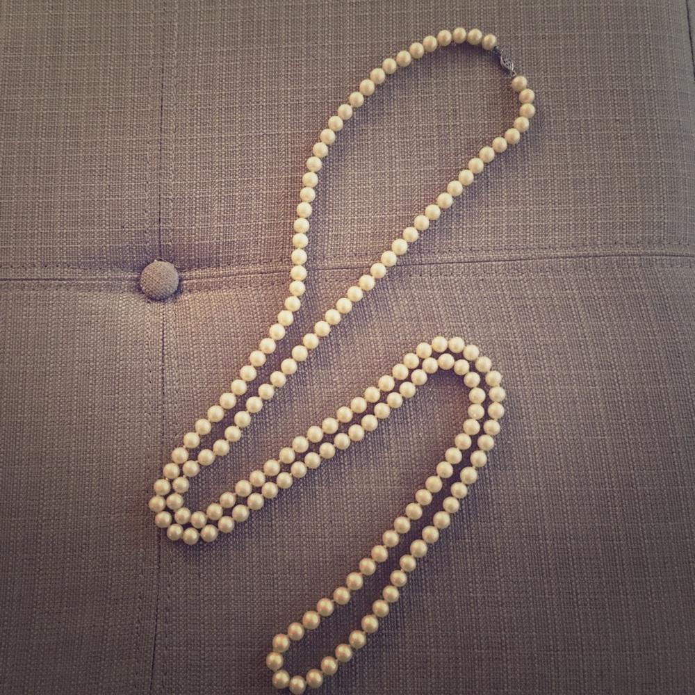 Vintage Flapper Pearl long necklace