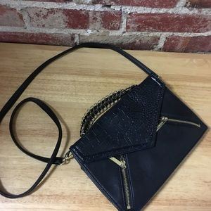 Olivia + joy NWOT purse, black gold / never used