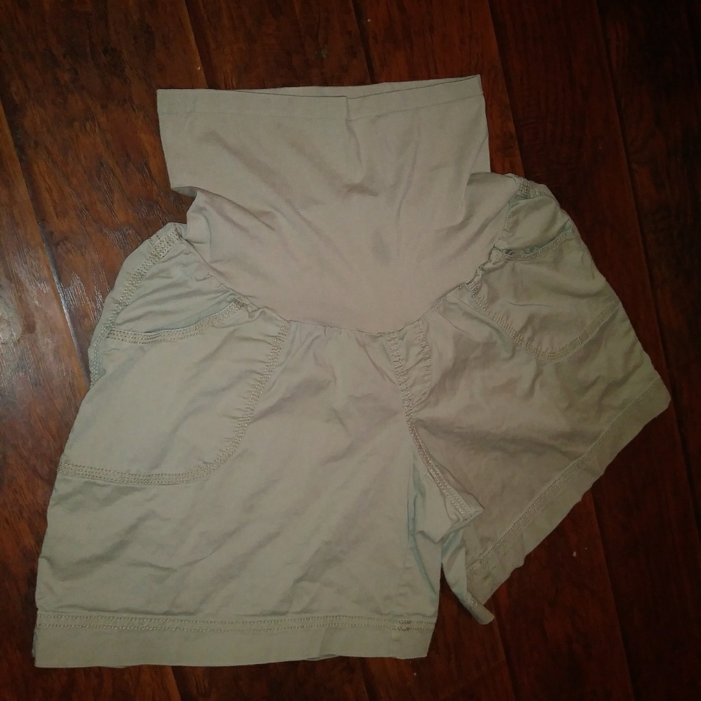 Motherhood Maternity shorts Size XL