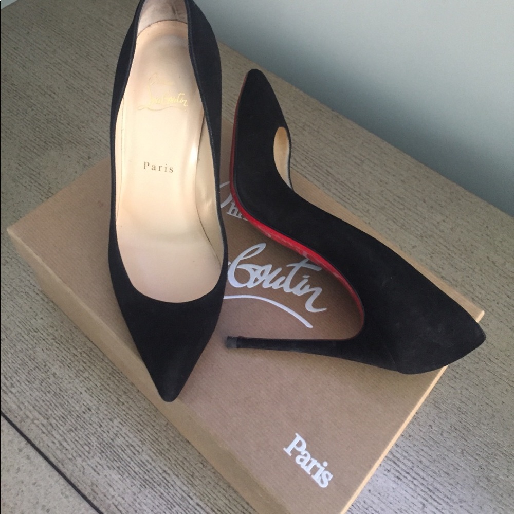 Christian louboutin pumps