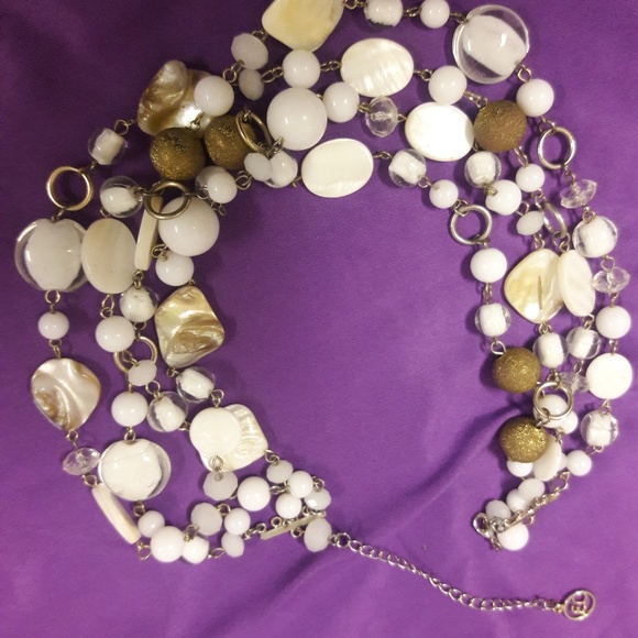 Shells, beads & stones necklace - Picture 3 of 6