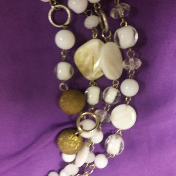 Shells, beads & stones necklace - Picture 5 of 6