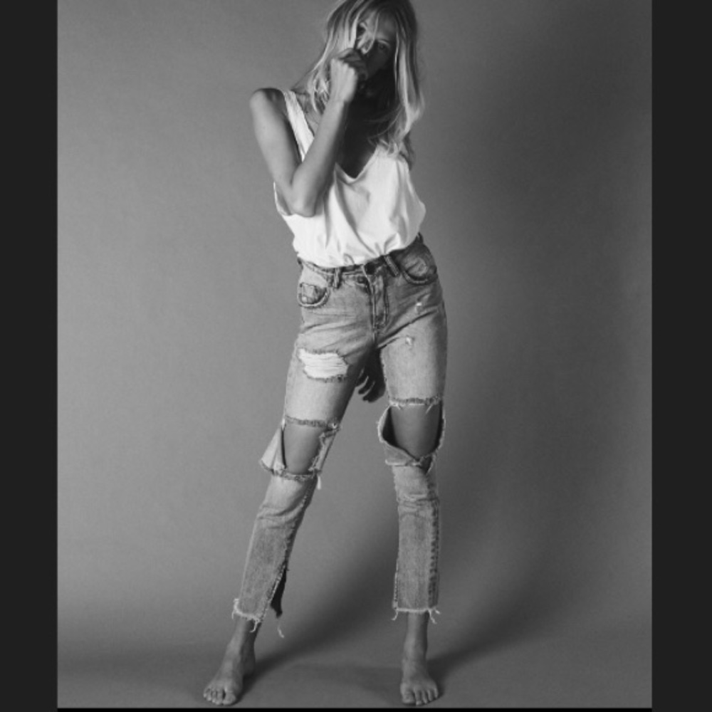 •ONE BY ONE TEASPOON• size 29 "FREEBIRDS"