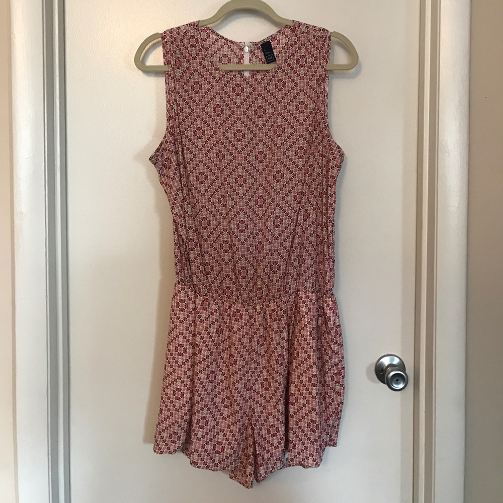 GAP romper - Picture 2 of 4