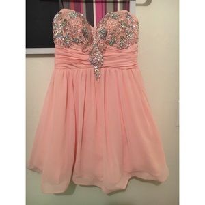 Strapless light pink prom dress