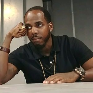 Meet your Posher, Lorne