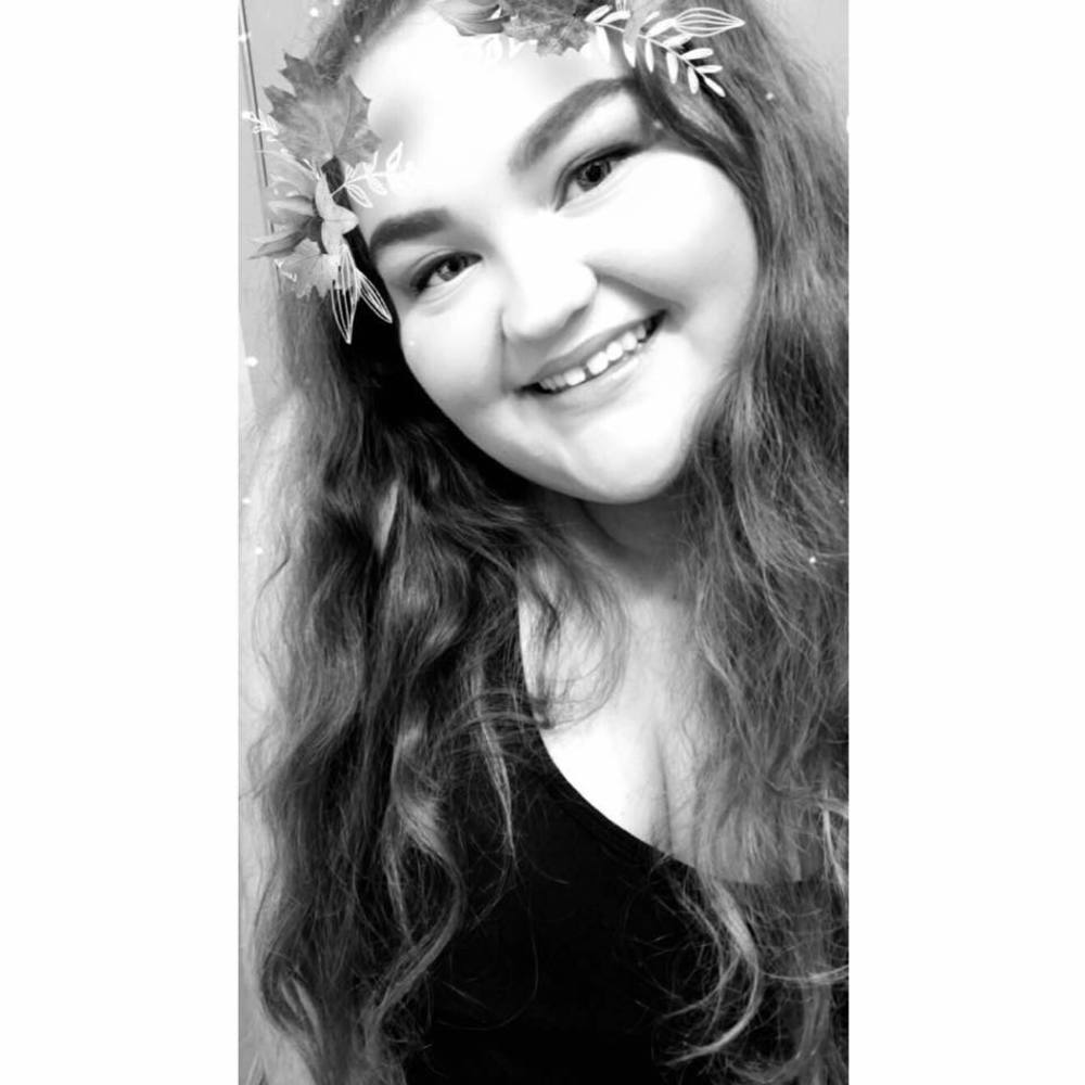 Meet your Posher, Haley