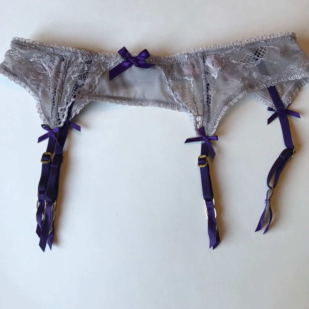 Victoria Secret Garter Belt XS/S, M/L