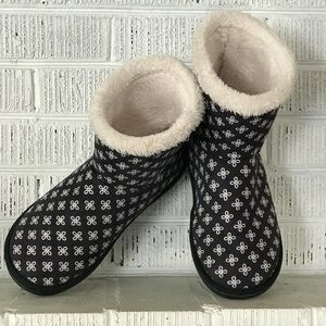 Vera Bradley Women’s Booties