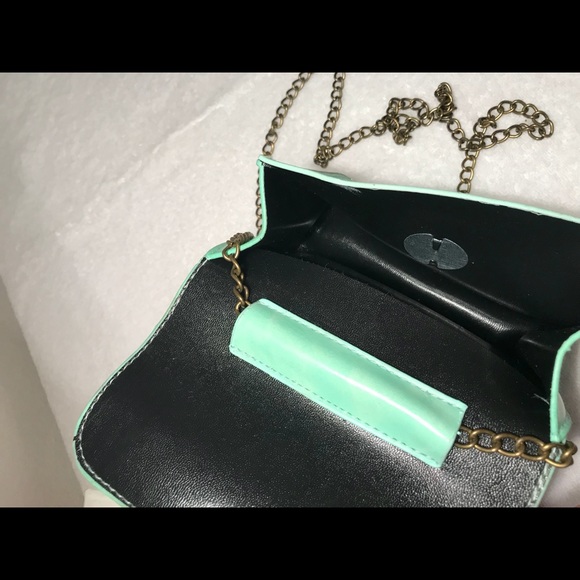 mini teal - Picture 3 of 3