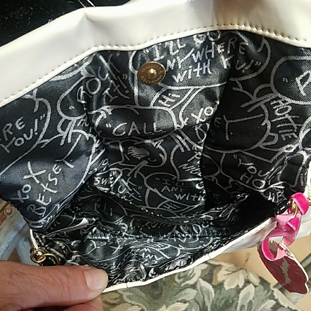 Purse - Picture 4 of 4