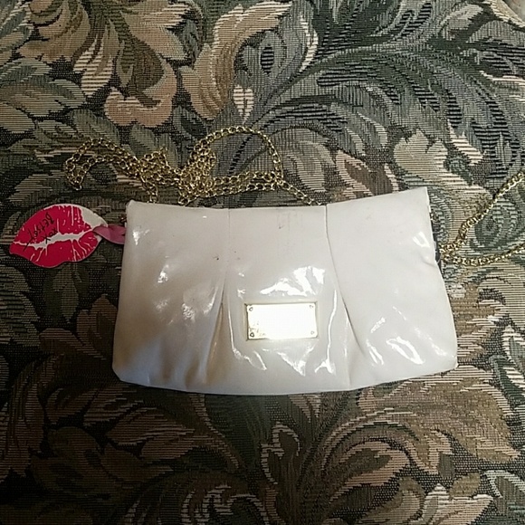 Purse - Picture 2 of 4