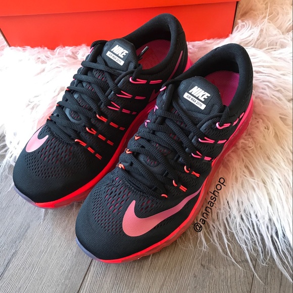 nike air black pink