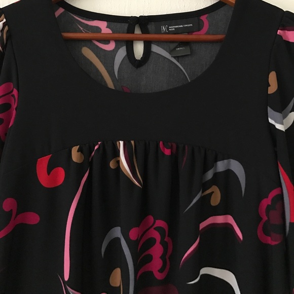 Top - Picture 3 of 3