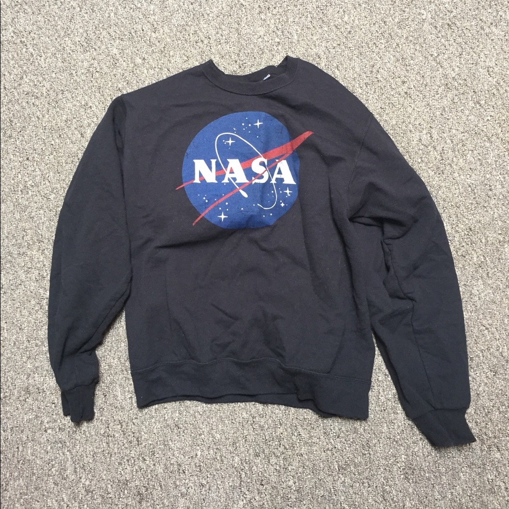 NASA sweatshirt