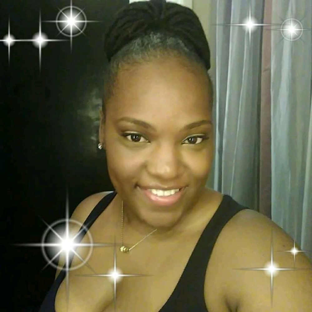 Meet your Posher, Candance
