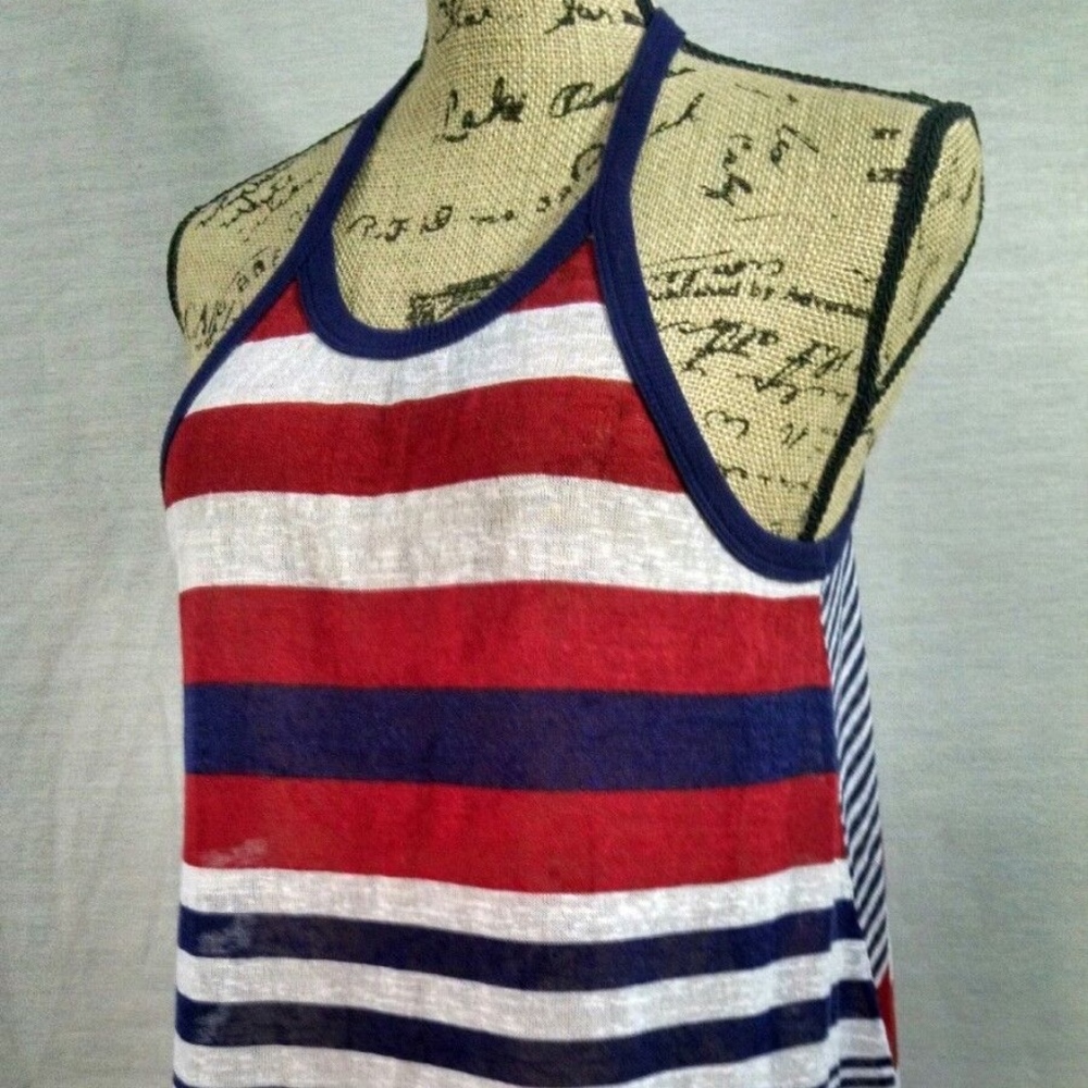 No Boundaries SIZE L/G Racerback Top (B7)