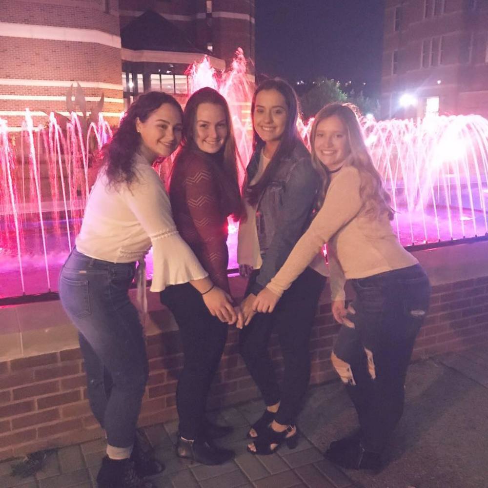 Meet your Posher, Madeline