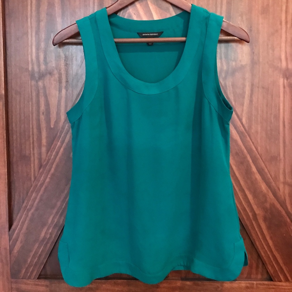 Banana Republic Shell, size XS