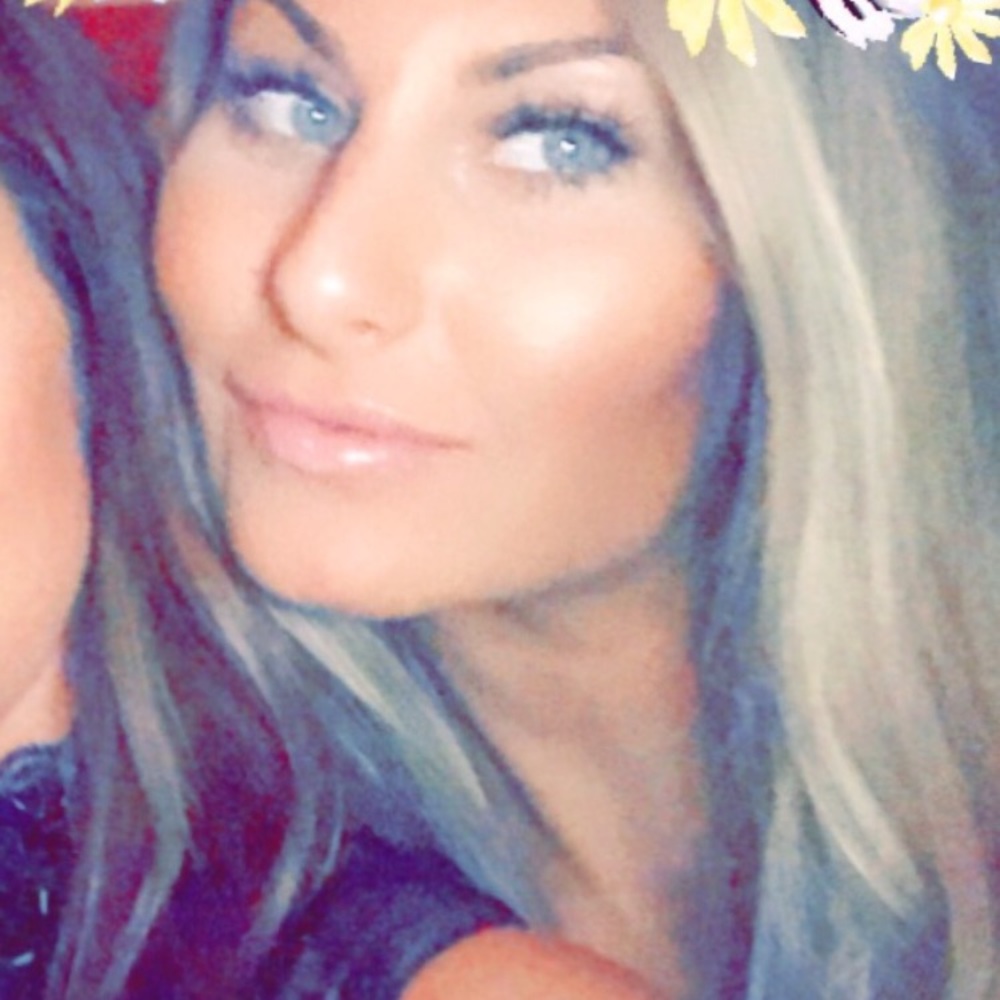 Meet your Posher, Megan