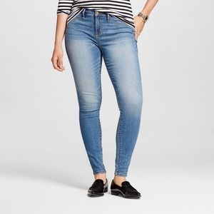 Mossimo Mid-rise Jeggings - Light Wash