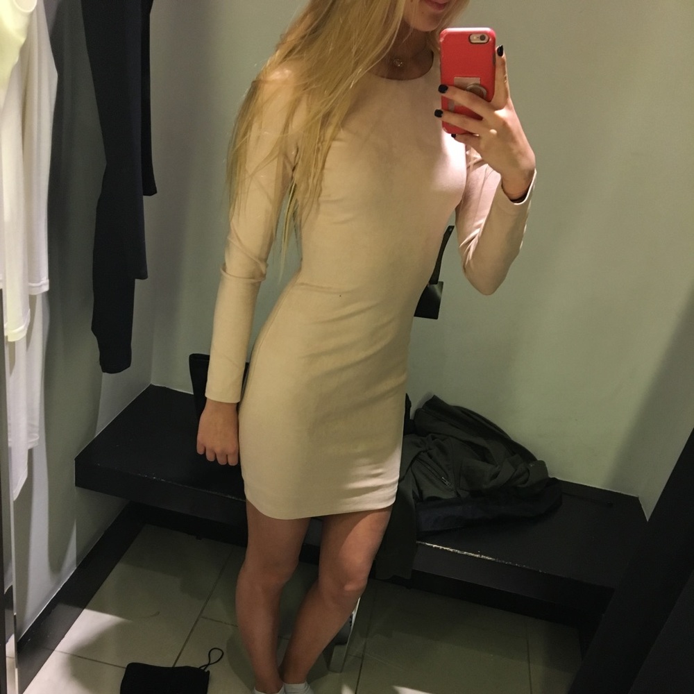 *IOS* FAUX SUEDE BODYCON DRESS