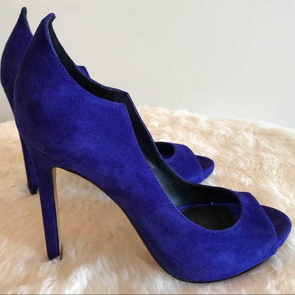 Dolce Vita “Isabel” Heels - Picture 2 of 5