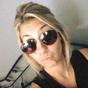 Meet your Posher, Janelle