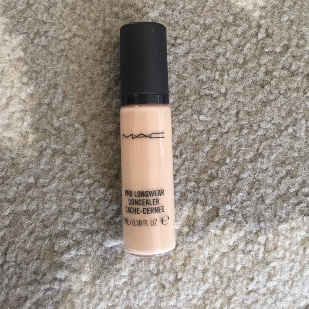 MAC Prolongwear Concealer