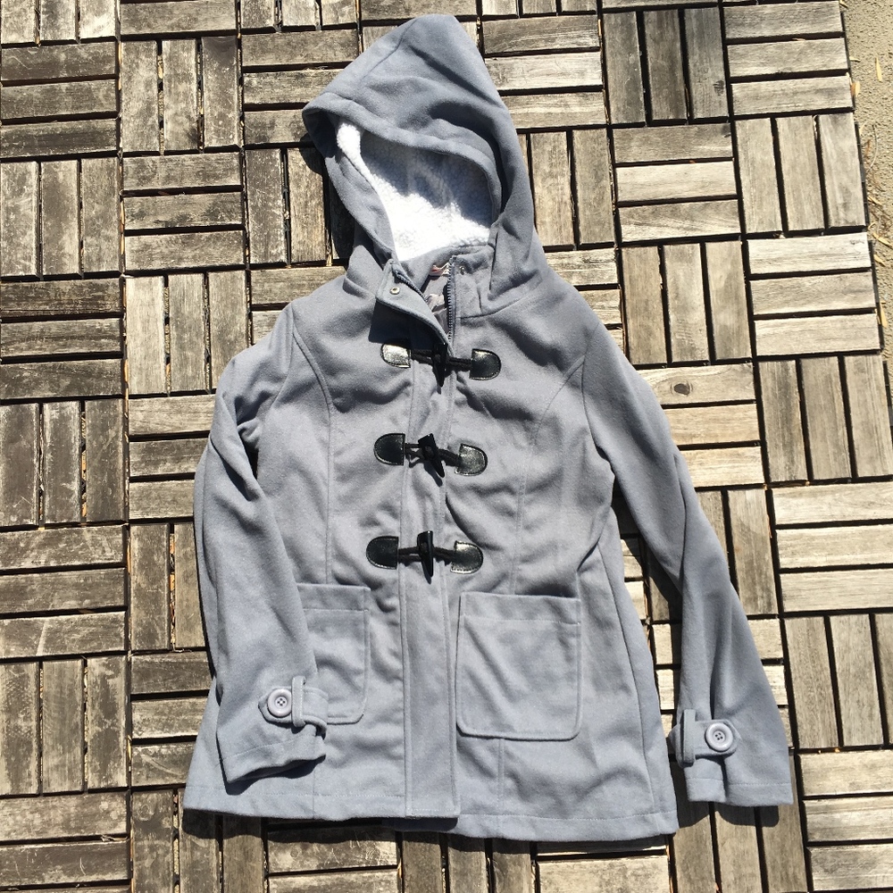 NWOT Lightweight Grey Felt Pea Coat with Toggles