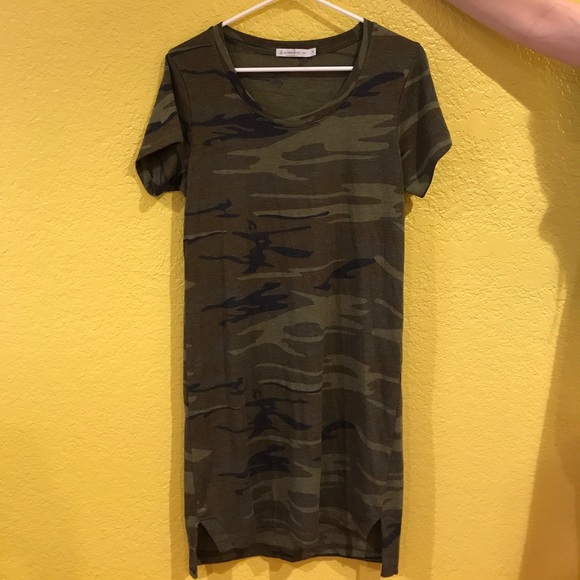 Alternative Camo Dress - Picture 3 of 4