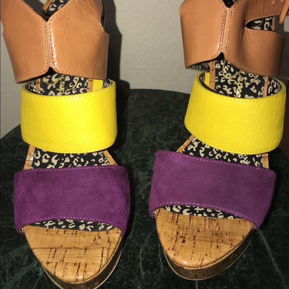 Jessica Simpson heels