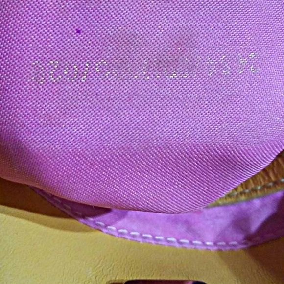 FENDI Studded Leather Tote*AMAZING*AUTHENTIC - Picture 8 of 8