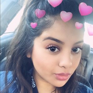 Meet your Posher, Karina