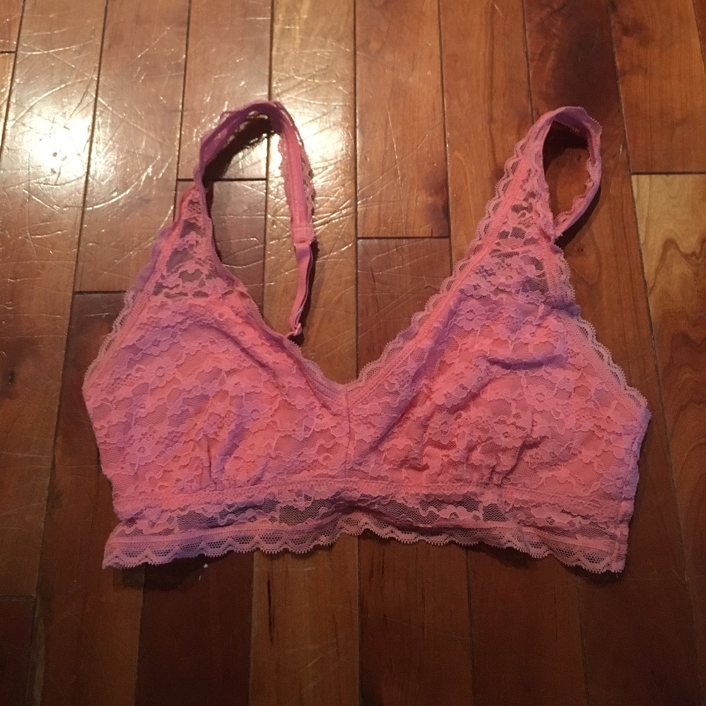 Pink lace Aerie bralette