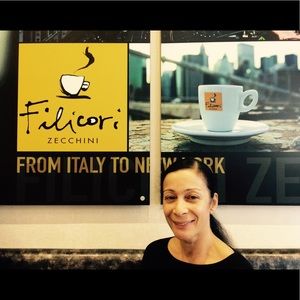 Meet your Posher, Daniela