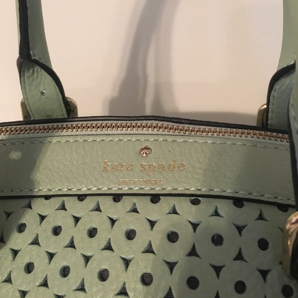 *SOLD* Mercer Isle Small Sloan - Picture 4 of 8