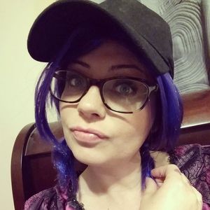 Meet your Posher, Kaye